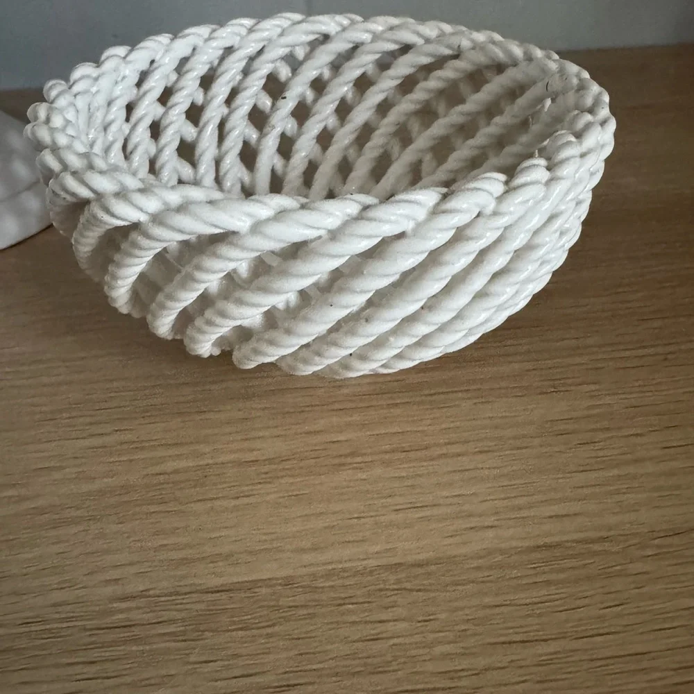 Vintage milk glass from Italy - Picture 4 of 6